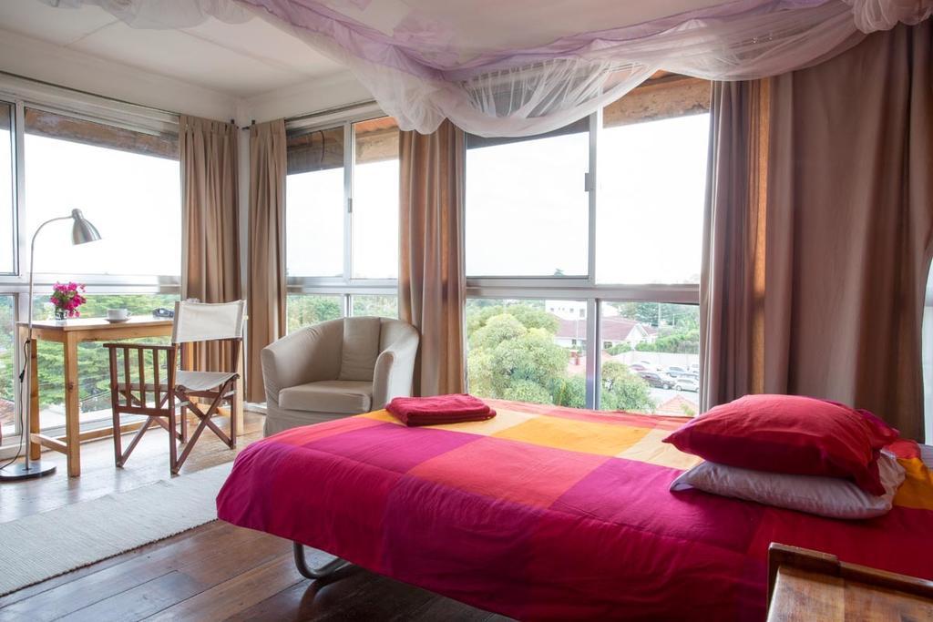 Q-Bar & Guesthouse Dar es Salaam Pokój zdjęcie
